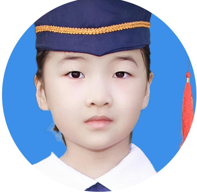 栗雅欣